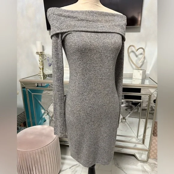 Express Grey Off the Shoulder Plush Jersey Dress Sz S - Picture 3 of 7